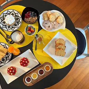 Nocleg ze śniadaniem Miss Scola Pastry - Lake Como