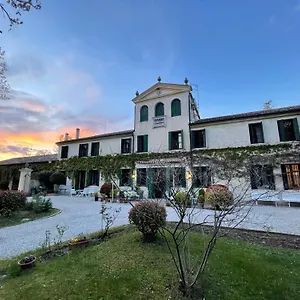 https://bb-villa-gradenigo.hotelslidodijesolo.com